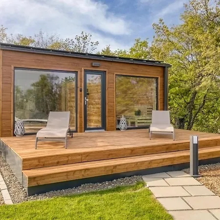 Szarvashegy Panorama דירה *